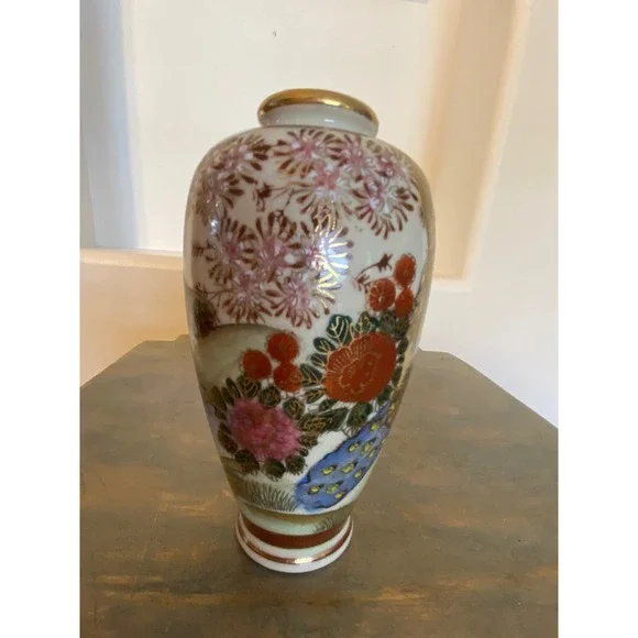 Vintage Oriental Vase Hand Painted Bird Floral Gold Trim Accent Decor